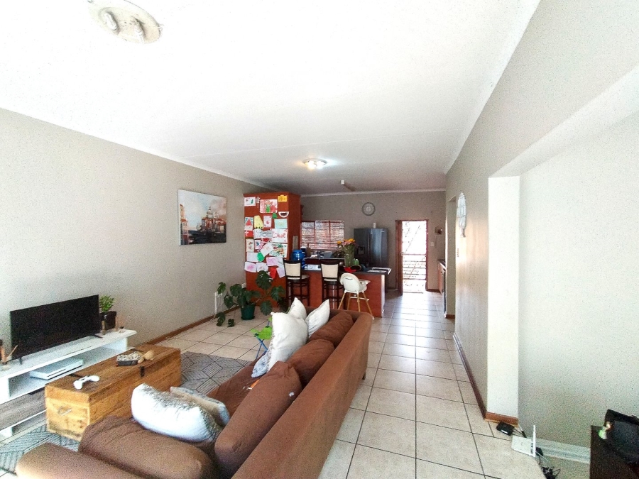 3 Bedroom Property for Sale in Langenhovenpark Free State